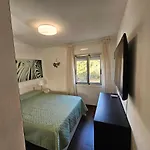 Cristimar H23 Big Pool, 3 Bedroom And 3 Baths Apartment